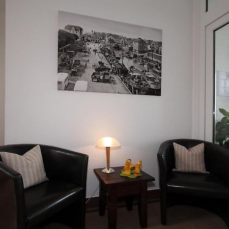Hellinghaus Fewo 1 Wellenreiter Apartment Wyk auf Fohr Bagian luar foto